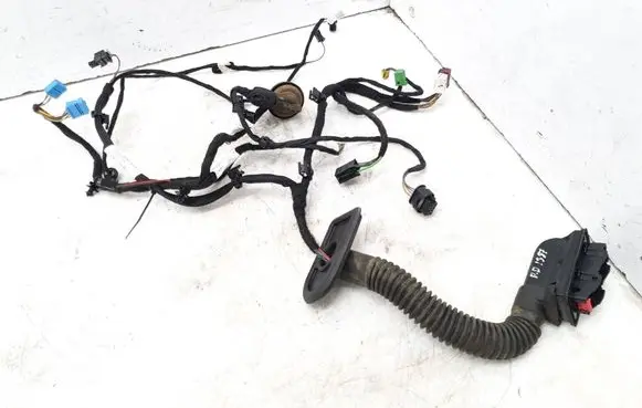 Mercedes-Benz C W205 Front door wiring loom A0009060702 A2055409409 A2055408306