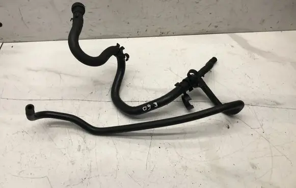 BMW 5 E60 E61 Fuel injector supply line/pipe 13537789604