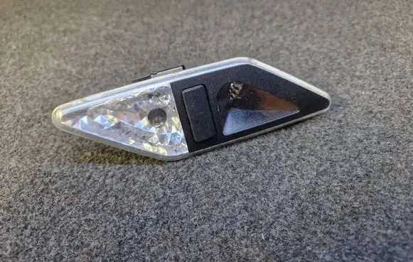 BMW 3 E46 Rear seat light 8375585