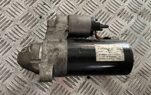 Mercedes-Benz C W205 Starter motor A6519062800