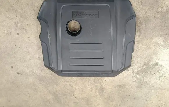 Jaguar XE Engine cover (trim) GX736A949A