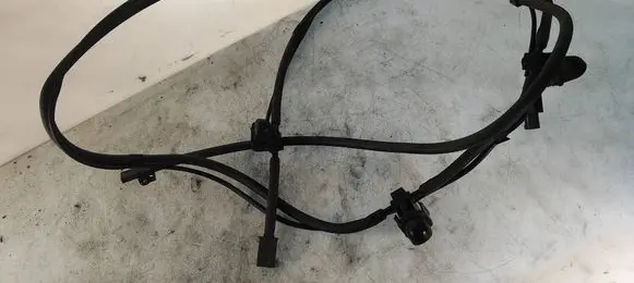 Windshield washer spray nozzle