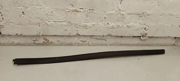 Porsche Cayenne (9Y0 9Y3) Side skirt front trim 9y0853538