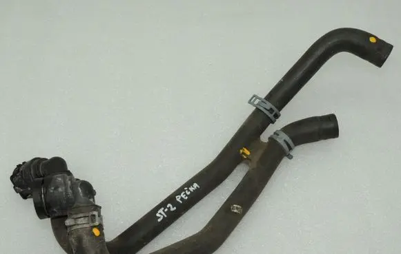 Cupra Leon Engine coolant pipe/hose 5Q0121156D