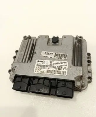 Citroen C4 I Engine control unit/module 9661377280 0281011863 9653958980
