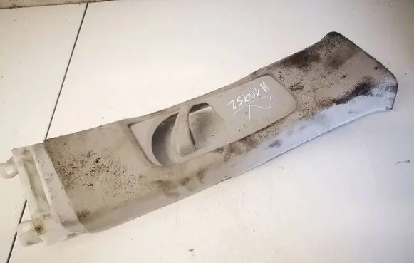Toyota Corolla Verso AR10 (B) pillar trim (top) 624110F010