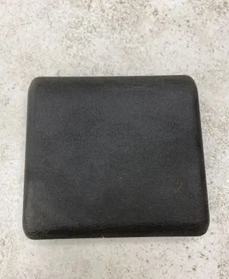 Nissan Pathfinder R51 Rear seat rail trim cover 89505EB00X