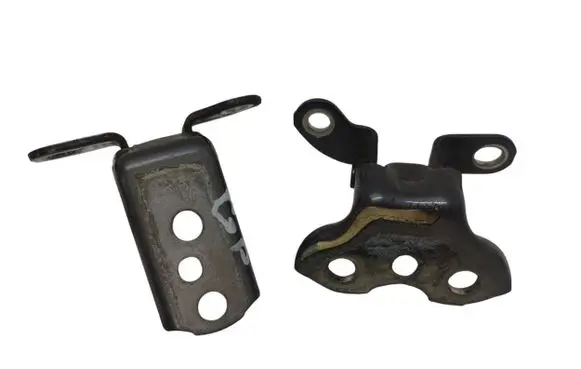 Toyota Verso-S Rear door hinge set A046694