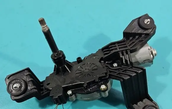 Hyundai i30 Rear window wiper motor 0390205032 IMPRK1549567