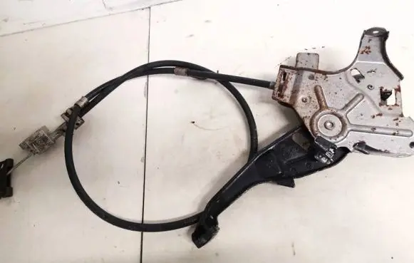 Subaru B9 Tribeca Clutch cable 