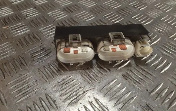 Coolant fan relay