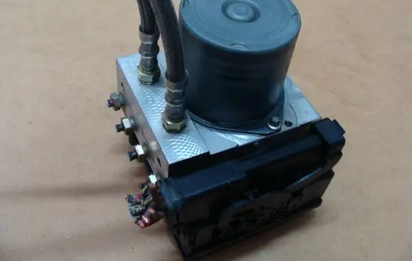 Porsche 911 997 ABS Pump 99735575506