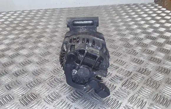 Peugeot 207 Generator/alternator a005tg0881zeb