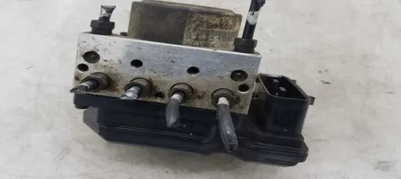 Nissan X-Trail T30 ABS Pump 47660JG221 770560022