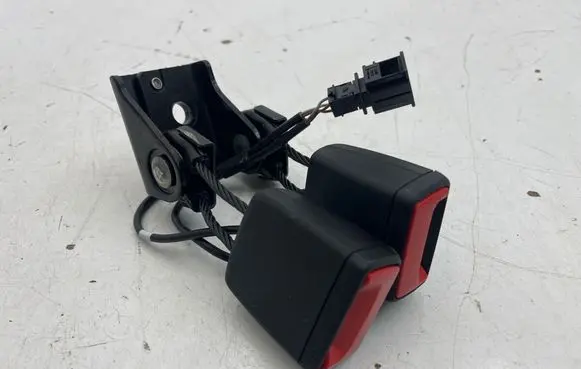 Volkswagen ID.7 Rear seatbelt buckle 14B857739