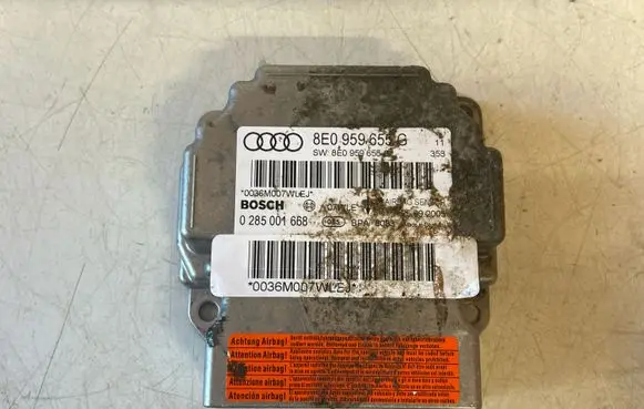 Audi A4 S4 B7 8E 8H Airbag control unit/module 8E0959655G