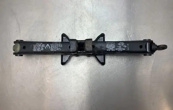 Toyota Yaris Lift Jack 0911105010
