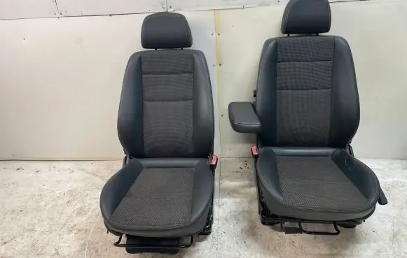 Seat set