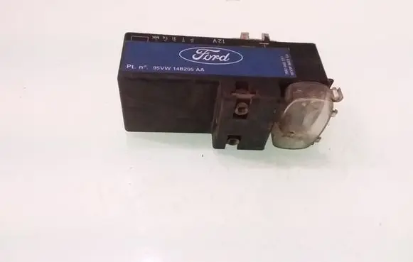 Ford Galaxy Coolant fan relay 7MO000317 95VW8653AA