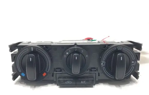 Skoda Rapid (NH) Interior fan control switch 5JA820045D