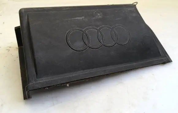 Audi 80 90 B3 Battery box tray 893915437