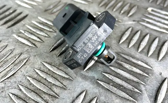 Volkswagen e-Golf Air pressure sensor 04C906051
