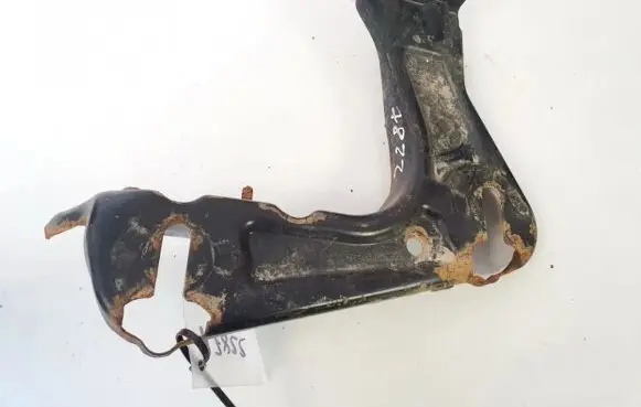 Skoda Octavia Mk2 (1Z) Radiator support slam panel