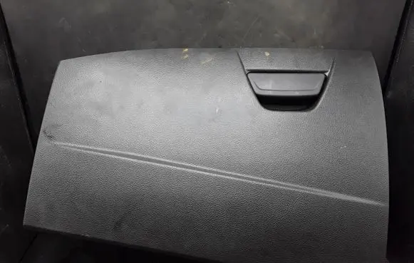 Ford Focus Glove box F1EBA06044 F1EBA06040 00207392