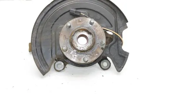 Nissan Leaf I (ZE0) Front wheel hub