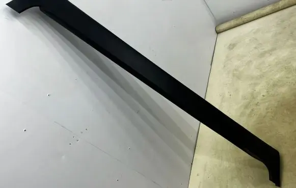 KIA Sportage Sill 877523U000