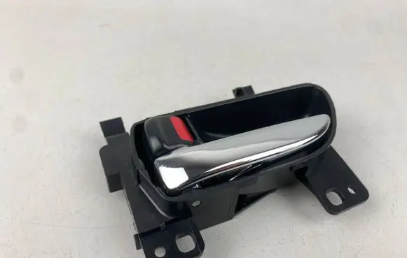 Subaru Outback (BS) Front door interior handle