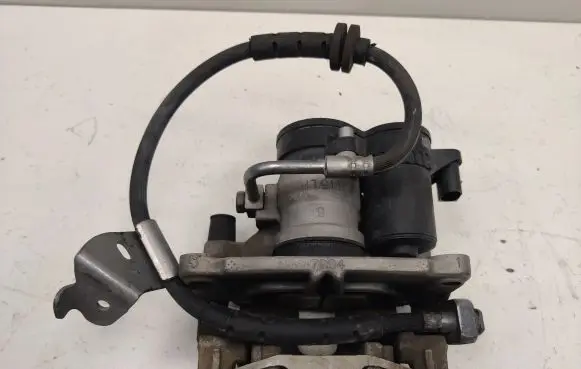 Chrysler Pacifica Rear brake caliper 6426245 115LH