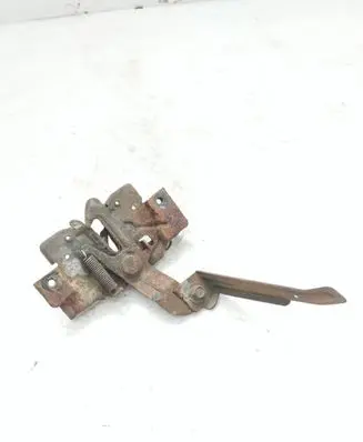 Mazda 3 I Engine bonnet/hood lock/catch