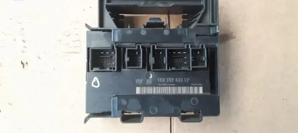 Volkswagen Golf V Comfort/convenience module 1K0959433CP