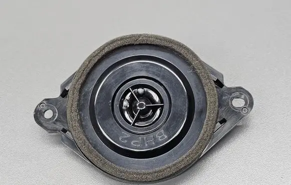 Mazda 3 III Panel speaker KA234 BHP266960