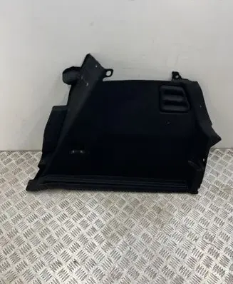 Trunk/boot lower side trim panel