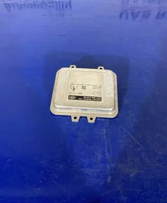 Skoda Octavia Mk2 (1Z) Headlight ballast module Xenon 5DV00961000