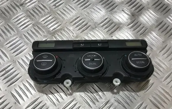 Volkswagen PASSAT B6 Climate control unit