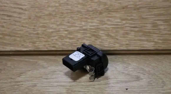 Audi A4 S4 B7 8E 8H Sun solar sensor 