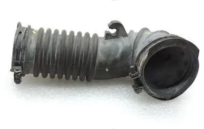 Mazda 6 Air intake hose/pipe SH0113221