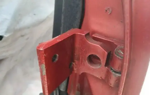Audi A4 S4 B5 8D Rear door lower hinge