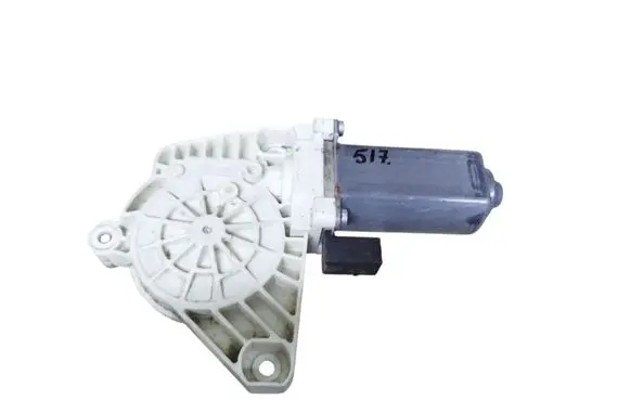 Mercedes-Benz A W169 Front door window regulator motor A1698204242