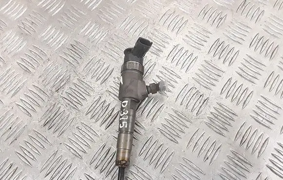 Ford Mondeo MK V Fuel injector cv6q9f593aa