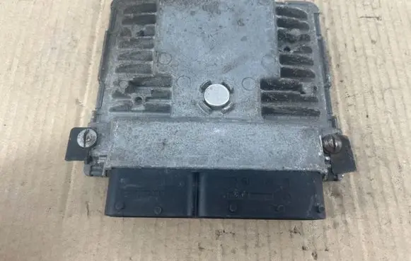 Seat Ibiza III (6L) Engine control unit/module 03F906070GR 03F907309AE 5WP44830