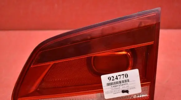 Volkswagen PASSAT CC Rear/tail lights 3AF945094K