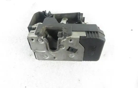 Nissan Primastar Front door lock 91166234 8200042171