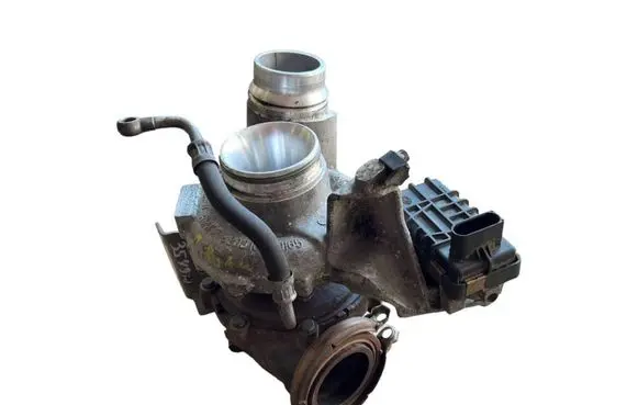 BMW 5 F10 F11 Turbo 7799759 25820310