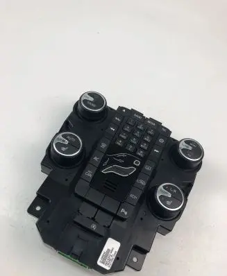 Volvo V40 Climate control unit 31398642