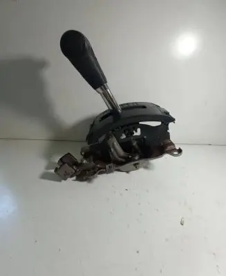 Hyundai Terracan Gear shift switch/knob 