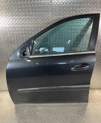 Mercedes-Benz ML W164 Front door 